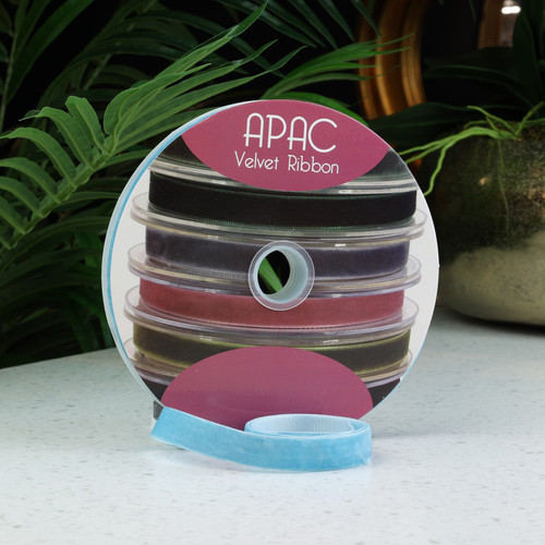 Baby Blue Velvet Ribbon (15mm x 20m) Baby Blue Velvet Ribbon (15mm x 20m)