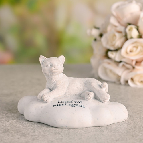 Cat Memorial Cloud Figure