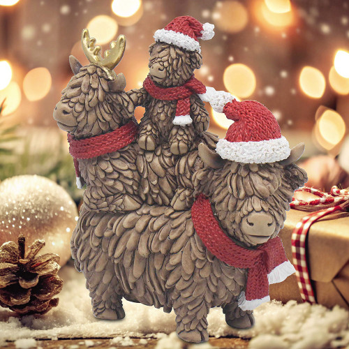 Christmas Highland Cow Family Ornament Christmas Highland Cow Family Ornament