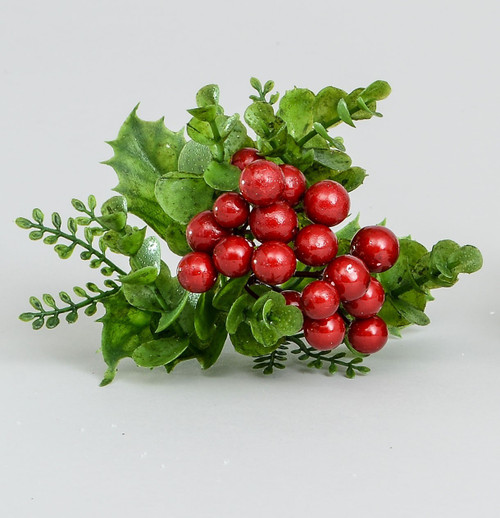 Eucalyptus, Holly & Berry Pick (23cm)