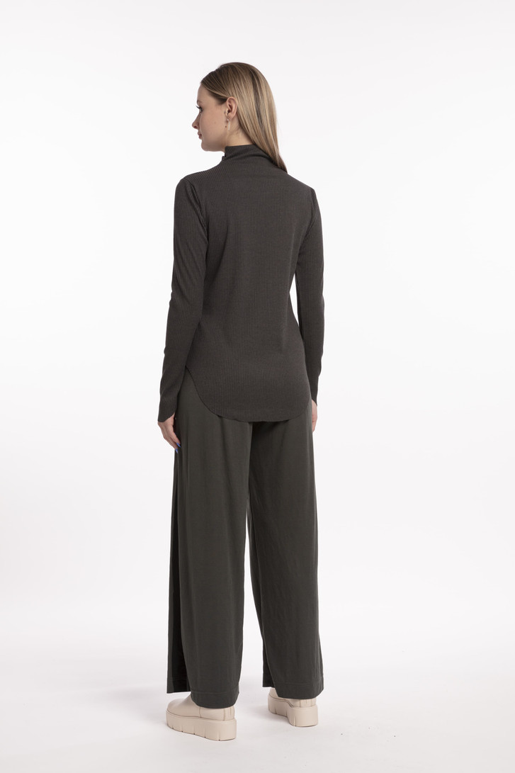 Tall Woman Wearing Style X Lab Living the Dream Pants Oil Back View.