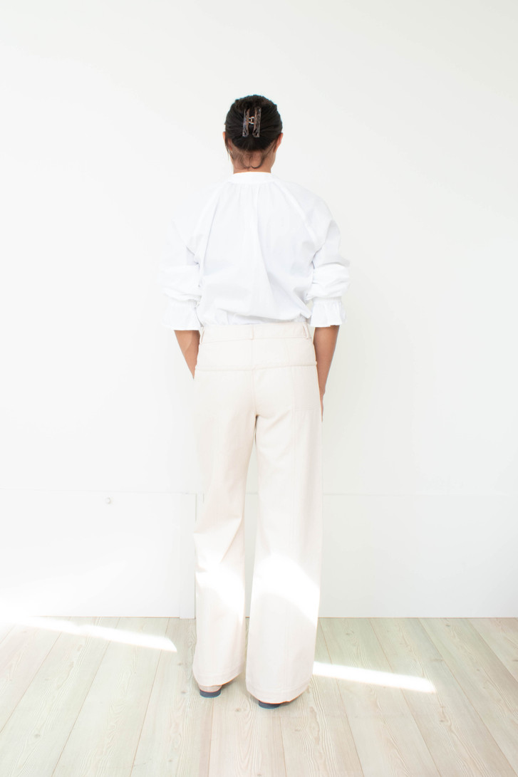 Brush Stroke Jean Natural on a tall woman, back view