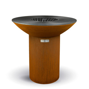 The Arteflame Classic 40" grill is a one of a kind grilling experience. The cooktop is made of 1/2" carbon steel and the spun bowl is a high grade of US CORTEN steel or "weathering" steel. The round base is also crafted of CORTEN steel and is designed with "Classic" lines and unsurpassed functionality. The Arteflame Classic 40" grill is a one of a kind grilling experience. The cooktop is made of 1/2" carbon steel and the spun bowl is a high grade of US CORTEN steel or "weathering" steel. The round base is also crafted of CORTEN steel and is designed with "Classic" lines and unsurpassed functionality.