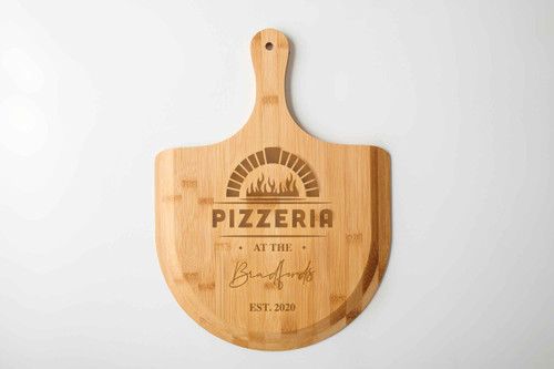 Custom Pizzeria at the "Surname" - Pizza Serving Board Custom Pizzeria at the "Surname" - Pizza Serving Board