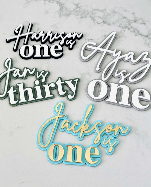 Custom name and age cake plaques - the perfect finishing touch! Custom name and age cake plaques - the perfect finishing touch!